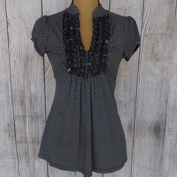 Heart Soul Tops - Heart Soul V-Neck Cap Sleeve Tie Back Top Sz S